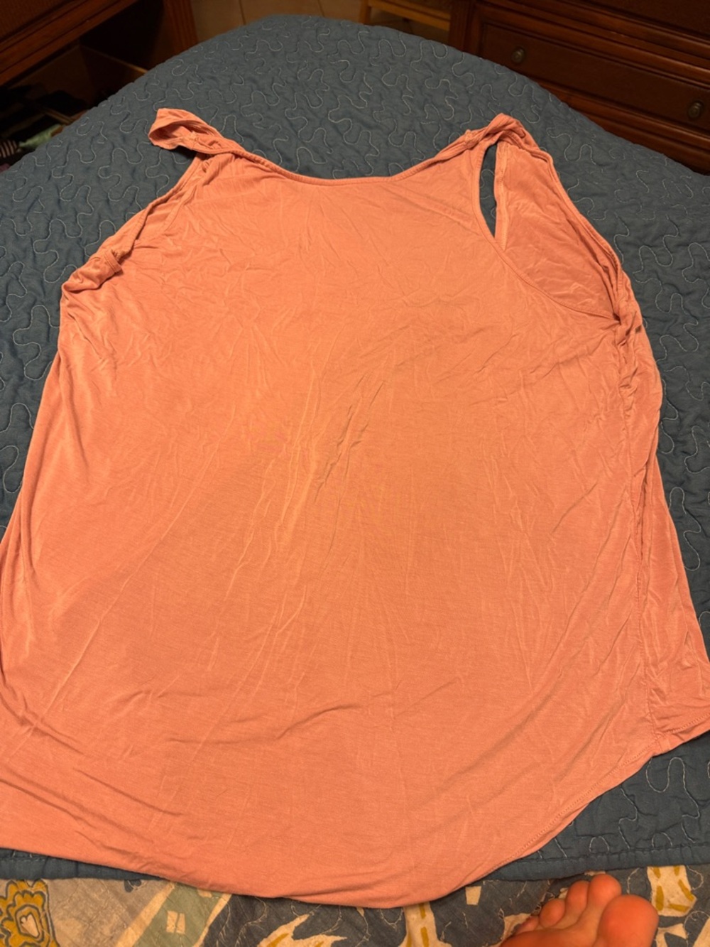 Knot-back Sleeveless Tank Top in Pink